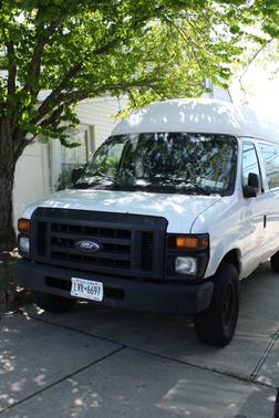 White 2009 Ford E250 Base