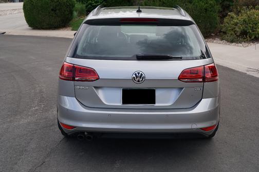 Silver 2015 Volkswagen Golf SportWagen TDI SE 4-Door