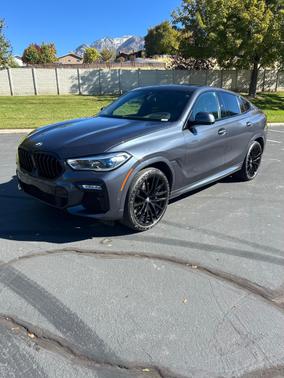 2020 BMW X6 M50i