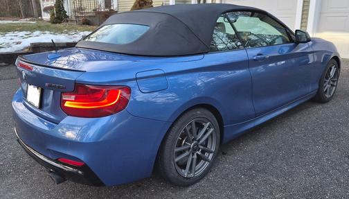 2016 BMW M235 i