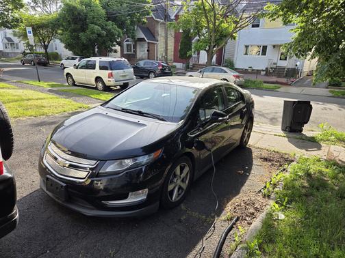 2014 Chevrolet Volt Base