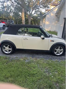 2006 MINI Cooper Base