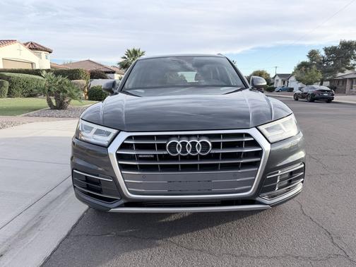 2018 Audi Q5 2.0T Premium Plus