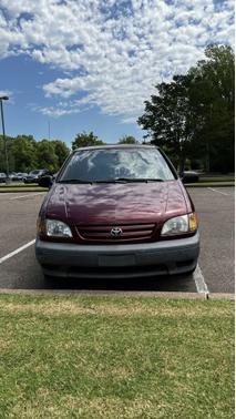 2002 Toyota Sienna LE