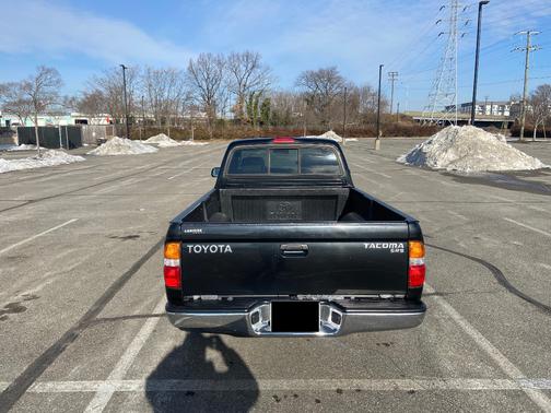 2004 Toyota Tacoma Xtracab