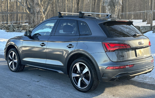 2022 Audi Q5 45 S line Premium Plus