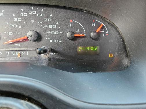 2008 Ford E250 Base