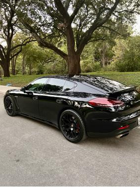 2015 Porsche Panamera Panamera Turbo