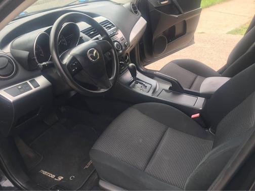 2012 Mazda Mazda3 i Sport