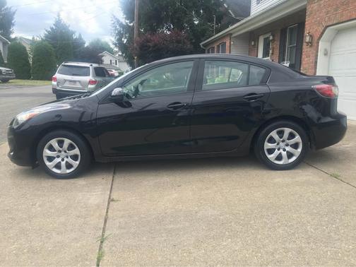 2012 Mazda Mazda3 i Sport