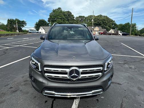 Brown 2020 Mercedes-Benz GLB 250 Base