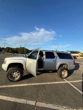 Silver 2012 Chevrolet Suburban 1500 LT