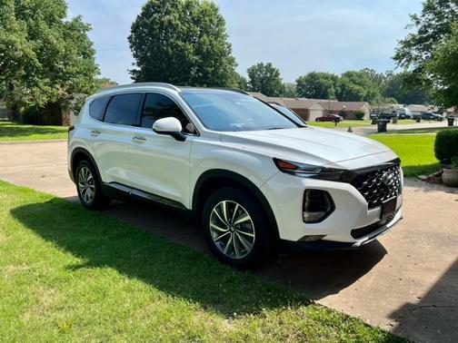 Photo 1 of 9 of 2020 Hyundai Santa Fe Limited 2.4