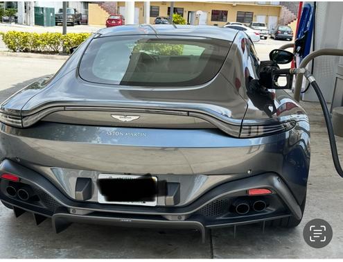 2020 Aston Martin Vantage Base
