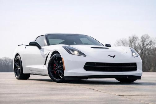 White 2015 Chevrolet Corvette Stingray