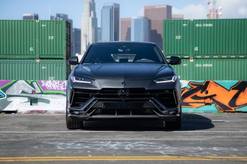 2024 Lamborghini Urus Performante