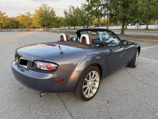 2006 Mazda MX-5 Miata Grand Touring
