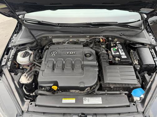 Black 2015 Volkswagen Golf SportWagen TDI SEL 4-Door