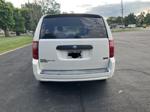 2008 Dodge Grand Caravan SE