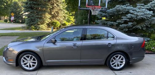 Photo 1 of 15 of 2010 Ford Fusion SEL