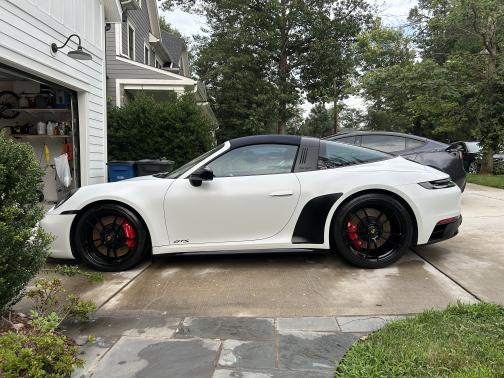 2024 Porsche 911 Targa 4 GTS