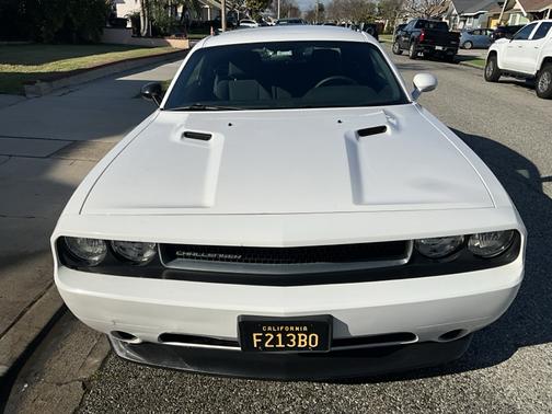 2012 Dodge Challenger SXT