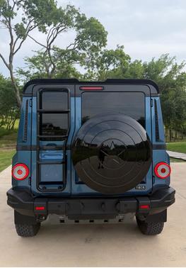Blue 2024 INEOS Grenadier Fieldmaster Edition