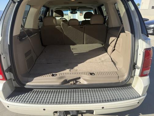 2004 Ford Explorer Limited