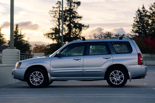 2004 Subaru Forester 2.5 XT
