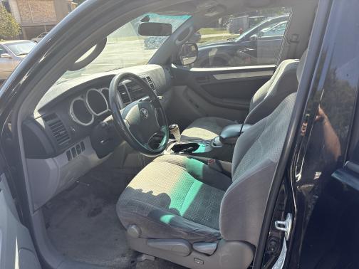 2004 Toyota 4Runner SR5