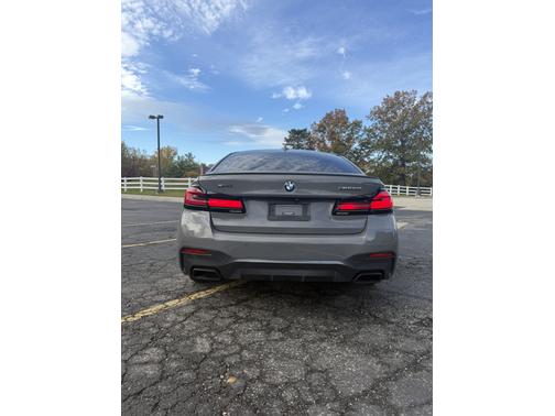 2021 BMW M550 i xDrive