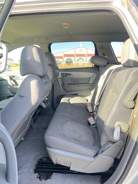 2016 Chevrolet Traverse LS