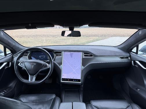 2017 Tesla Model S 75D