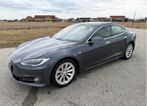 2017 Tesla Model S 75D