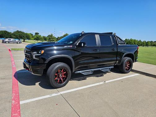 Black 2022 Chevrolet Silverado 1500 ZR2