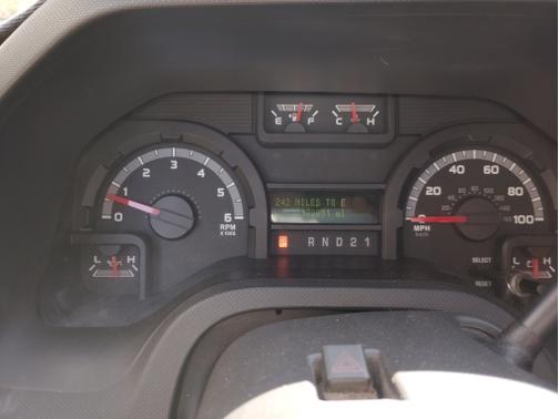 2013 Ford E350 Super Duty XLT