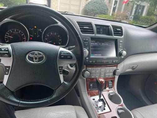 2011 Toyota Highlander Limited