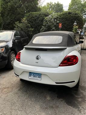 White 2014 Volkswagen Beetle 2.0L TDI