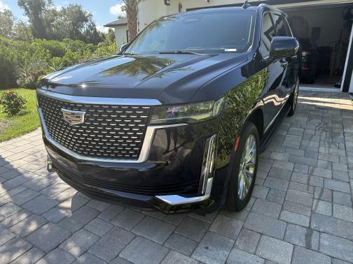 2022 Cadillac Escalade ESV Premium Luxury