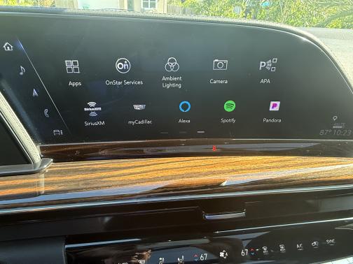 2022 Cadillac Escalade ESV Premium Luxury