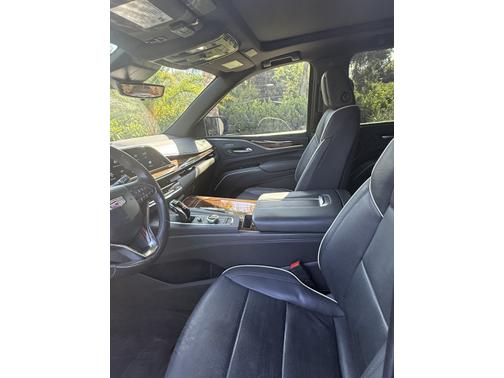 2022 Cadillac Escalade ESV Premium Luxury