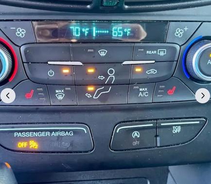 Blue 2018 Ford Escape SEL