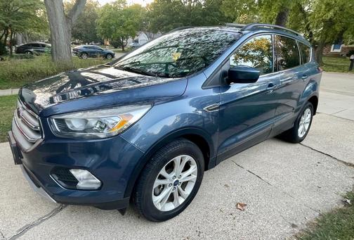 Blue 2018 Ford Escape SEL