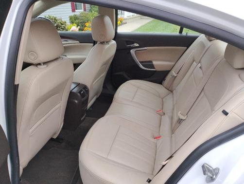 White 2017 Buick Regal Turbo Premium II