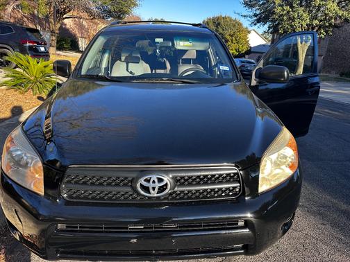 2006 Toyota RAV4 Base