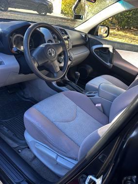 2006 Toyota RAV4 Base