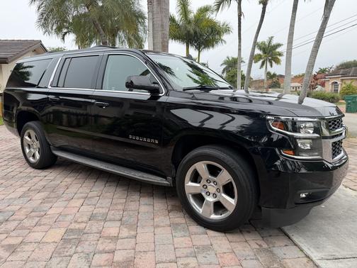 2016 Chevrolet Suburban LT