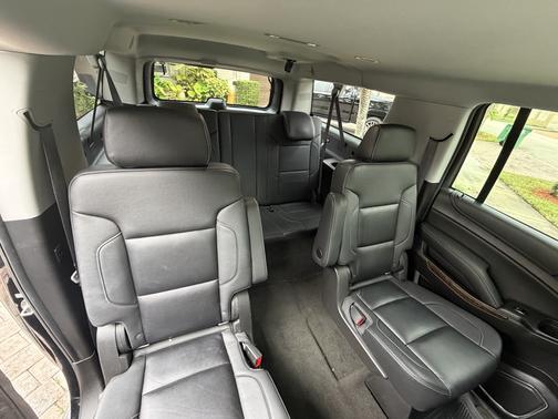 2016 Chevrolet Suburban LT