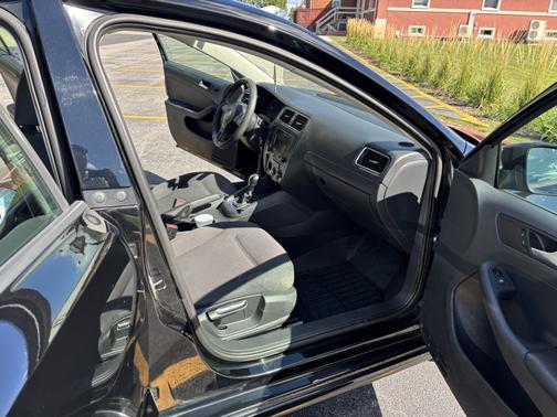 2013 Volkswagen Jetta S