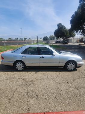 Gray 1999 Mercedes-Benz E-Class E300 Turbodiesel